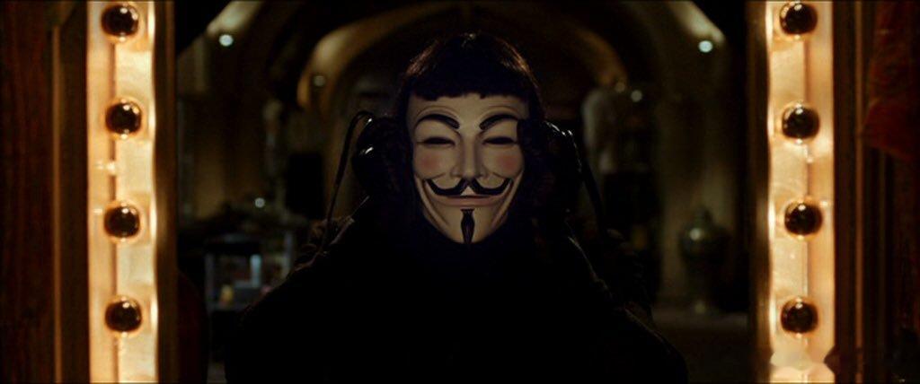 20年前的今天，《V字仇杀队》在北美首映 