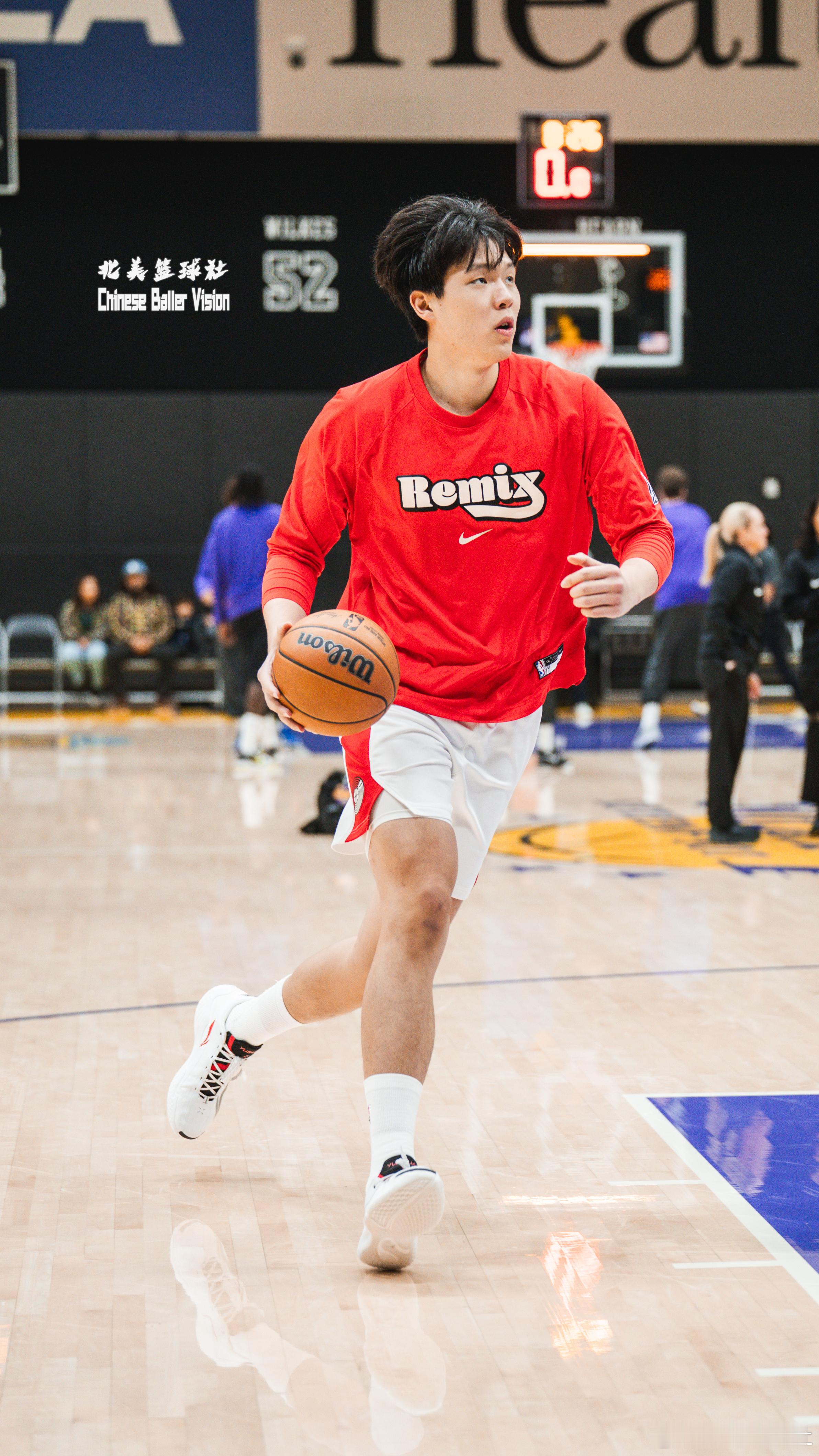 昨天拍的一些照片。开拓者发展联盟球队Remix直到下周日才有比赛，杨瀚森今天被开