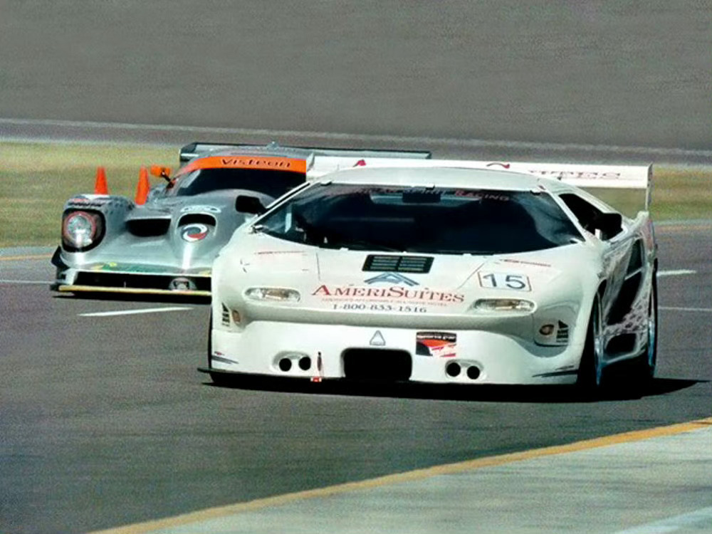 Panoz Esperante GTR-1 & Vector M12 ASR 