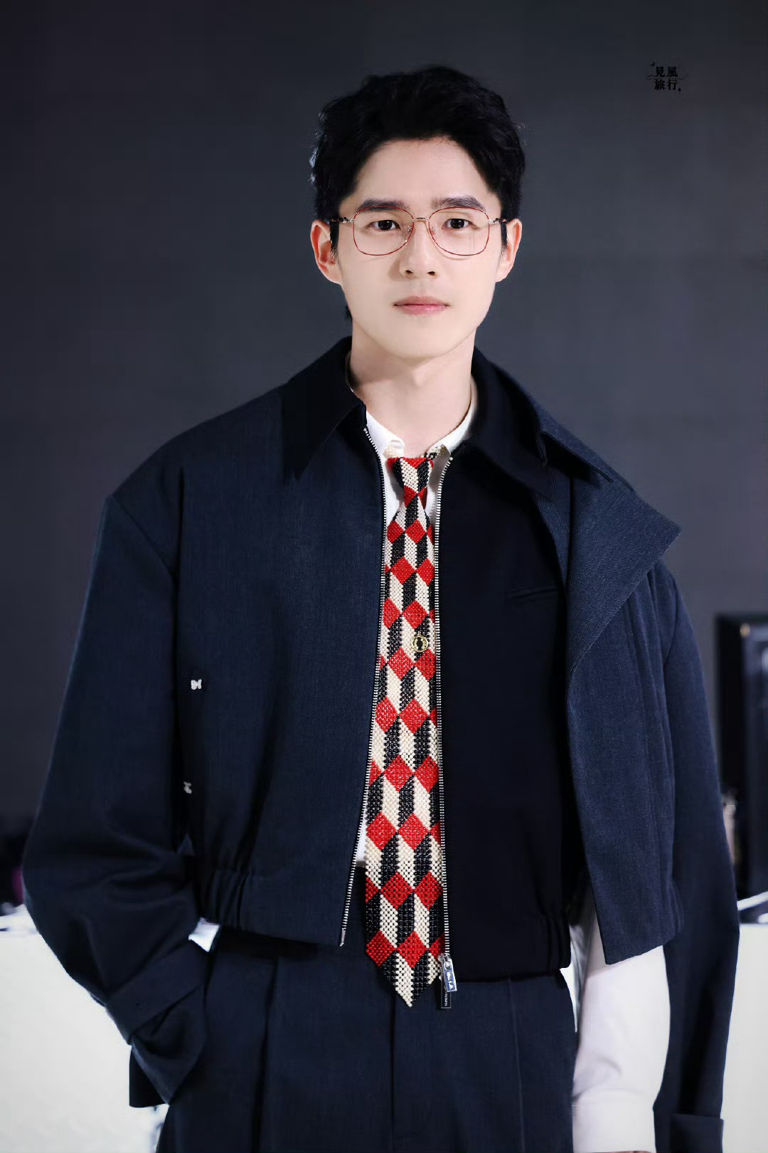 刘昊然最近状态好到吓人💦真的就是硬帅[老师好][老师好][老师好] ​​​