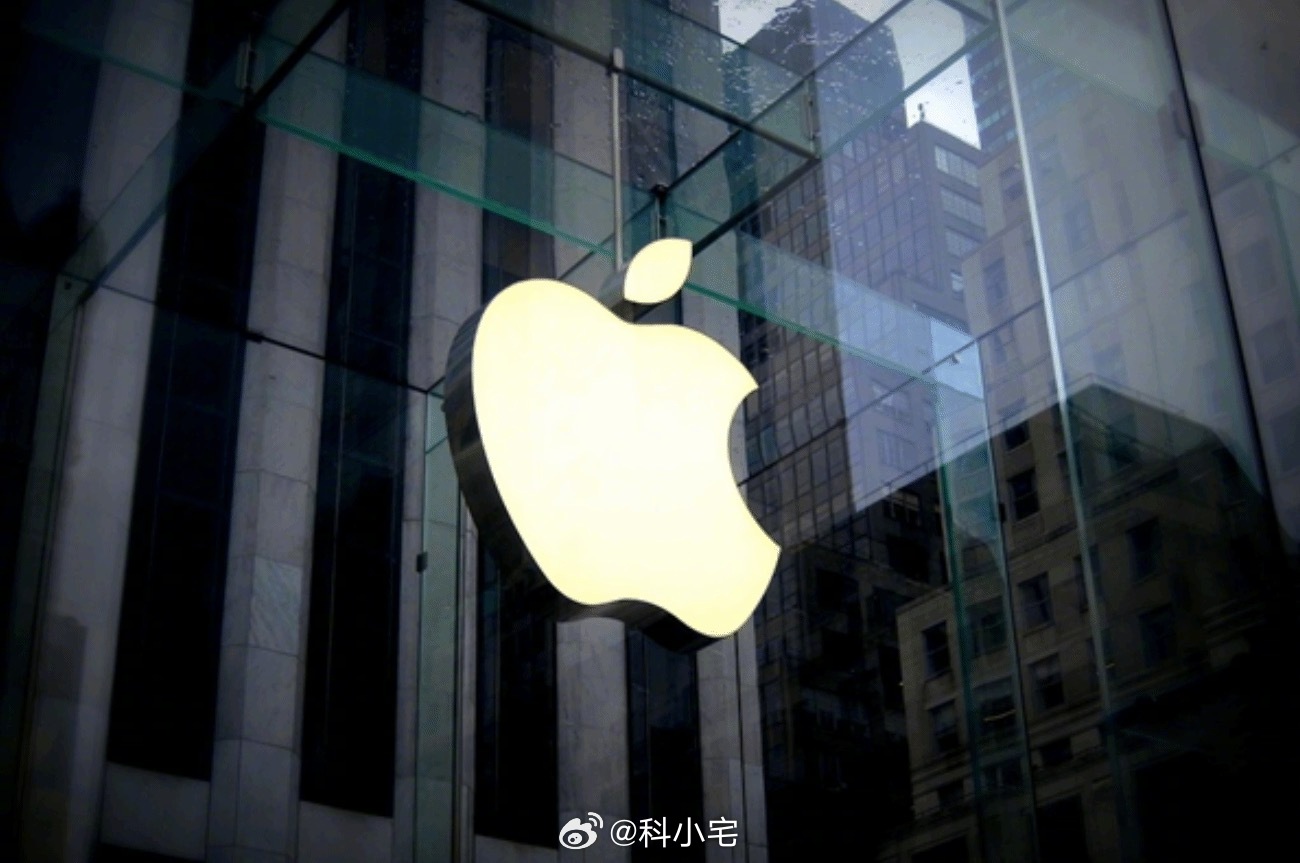 苹果第8号员工至今仍在职：14岁入职50年零跳槽，唯一在岗初创元老 