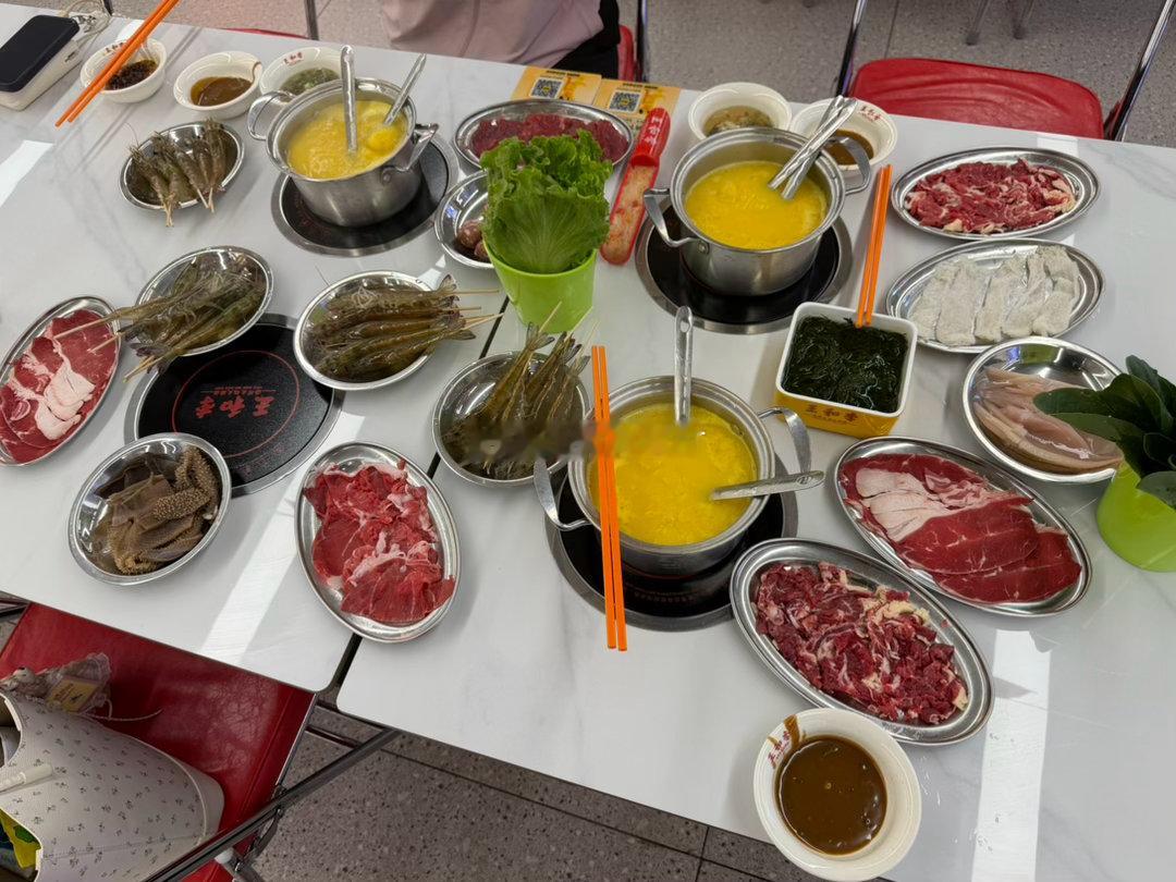 针不戳呀直接缸里面捞出来🦐直接下锅好好7呀好好7呀～ 