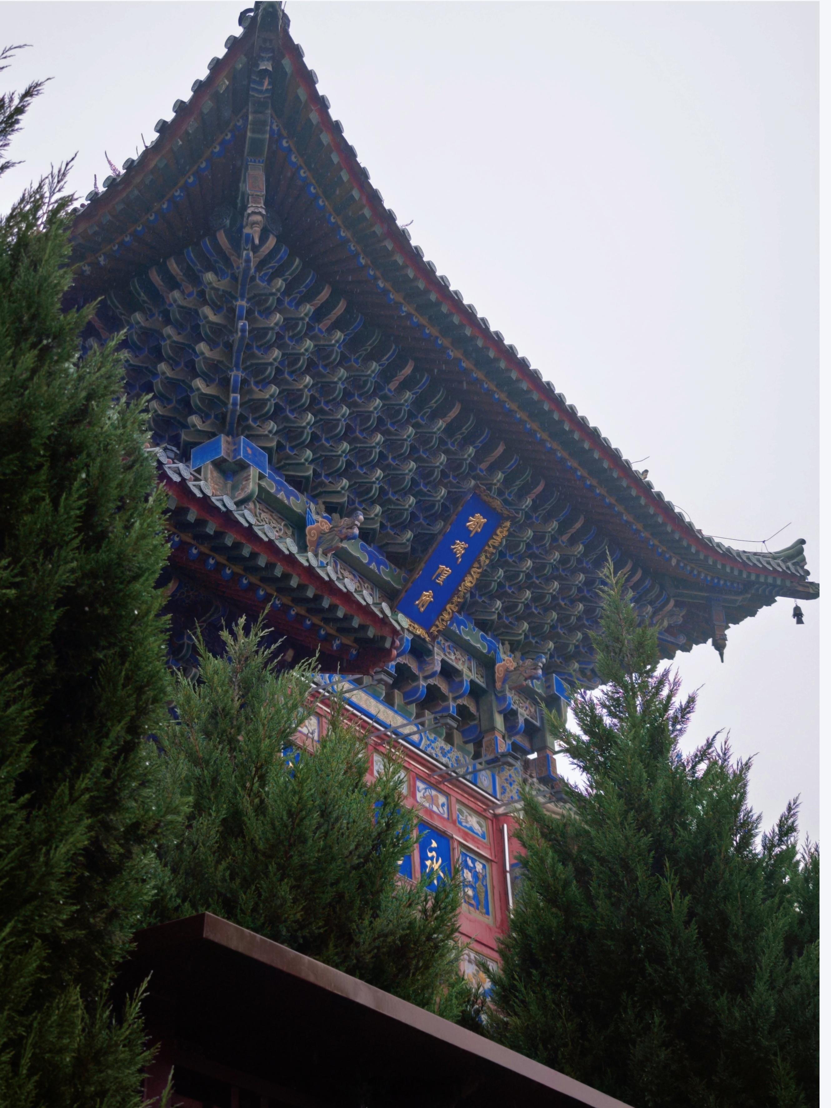 #探源千年文脉 共瞰丝路新篇# 在朦朦秋雨中来到了武功千年古镇，探访了报本寺塔、