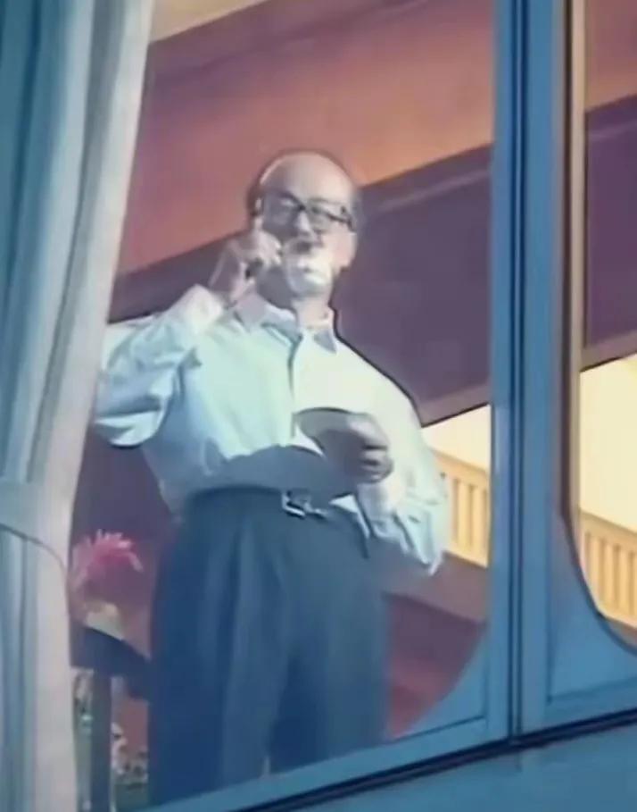 李嘉诚首度透露：手握100万桶原油产能！
 
姜还是老的辣，不得不佩服李嘉诚的眼