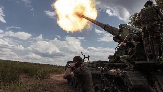 俄乌双方近期一直持续打击对方的后勤补给线，及能源系统，而且俄军持续在顿涅茨克和利