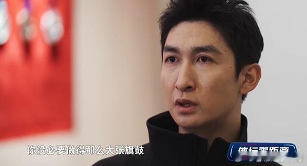 今日，武大靖￼在央视《体坛零距离》节目中，亲口宣布结束运动员生涯。他表示，自己没