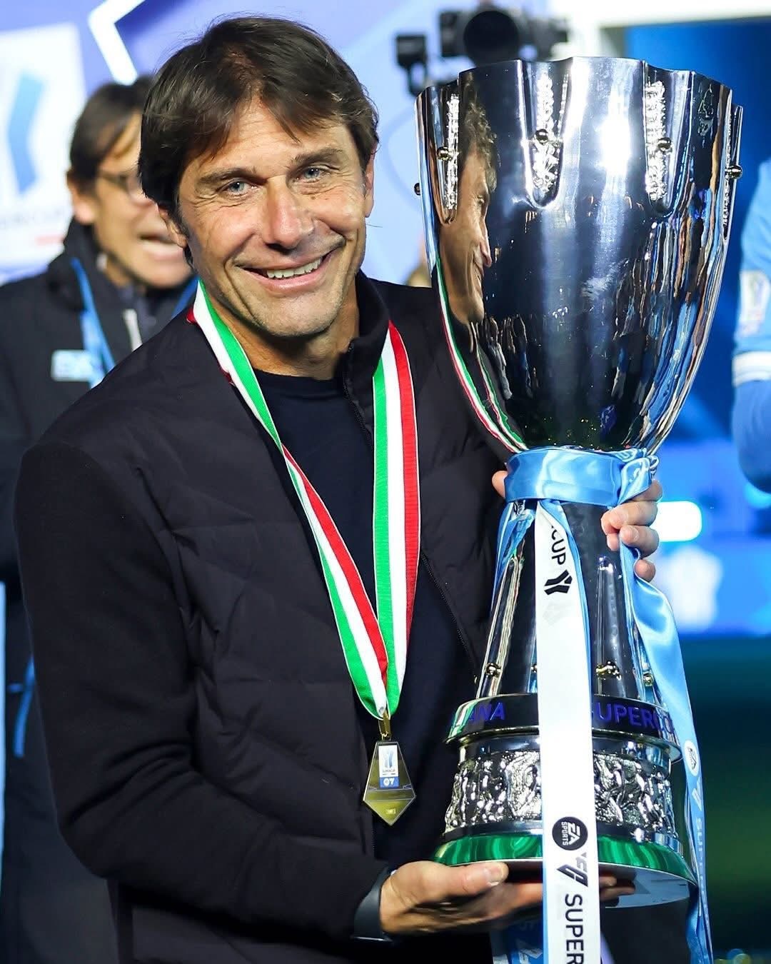 官方🚨：干地正式離開拿坡里👋干地（Antonio Conte）不再擔任拿坡里