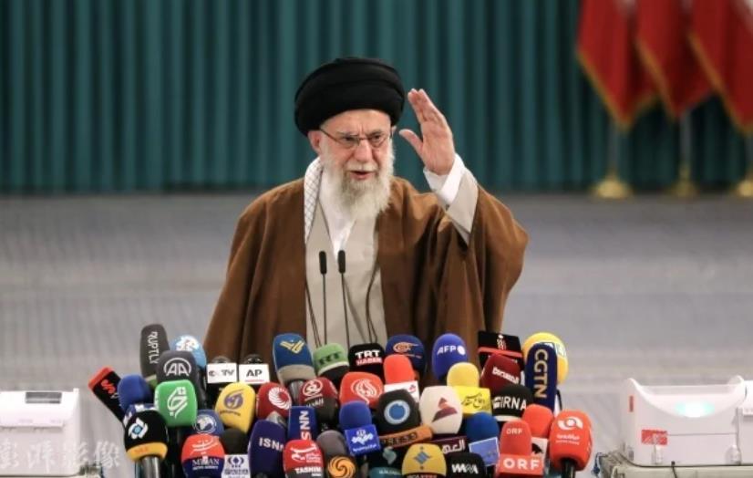 教科书级别的定点清除

特朗普再次赢麻了，如果说他布局委内瑞拉，成功掳走其总统马