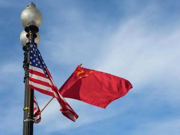 这个世界上大部分国家可能都希望中美打起来，这对于他们来说是机会，尤其是像那些中等