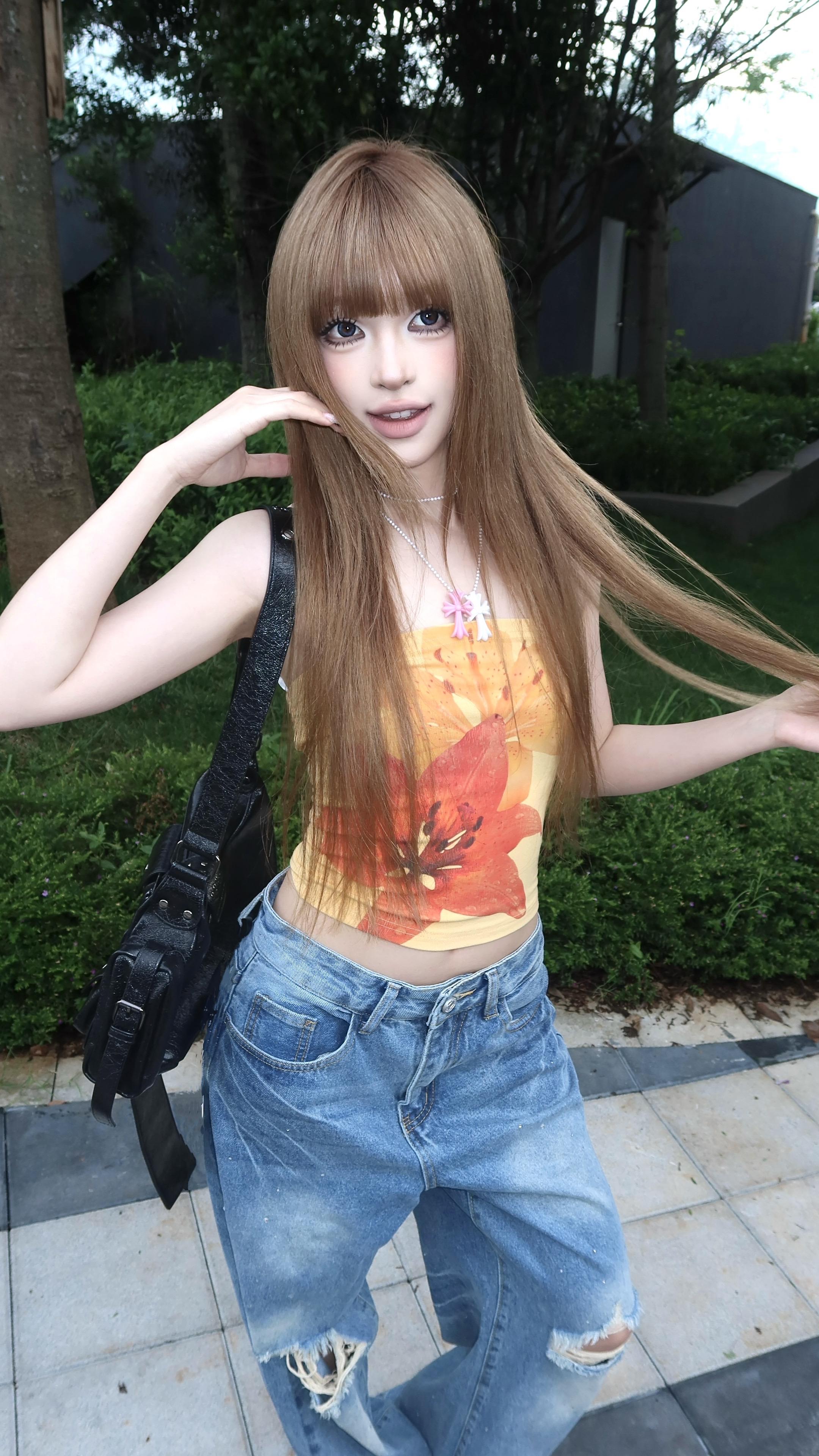 我眼中只有她这一抹亮色