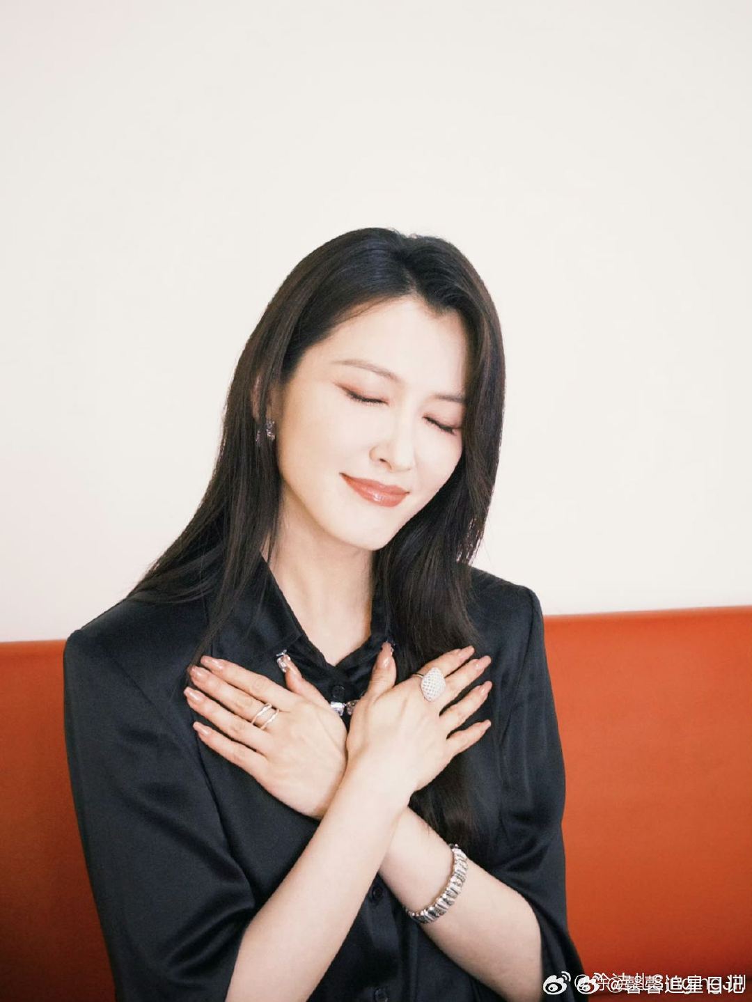 浪姐第二场和第一场不是一个节目 谁懂徐洁儿的舞台魅力！黑马逆袭太亮眼，台风沉稳又