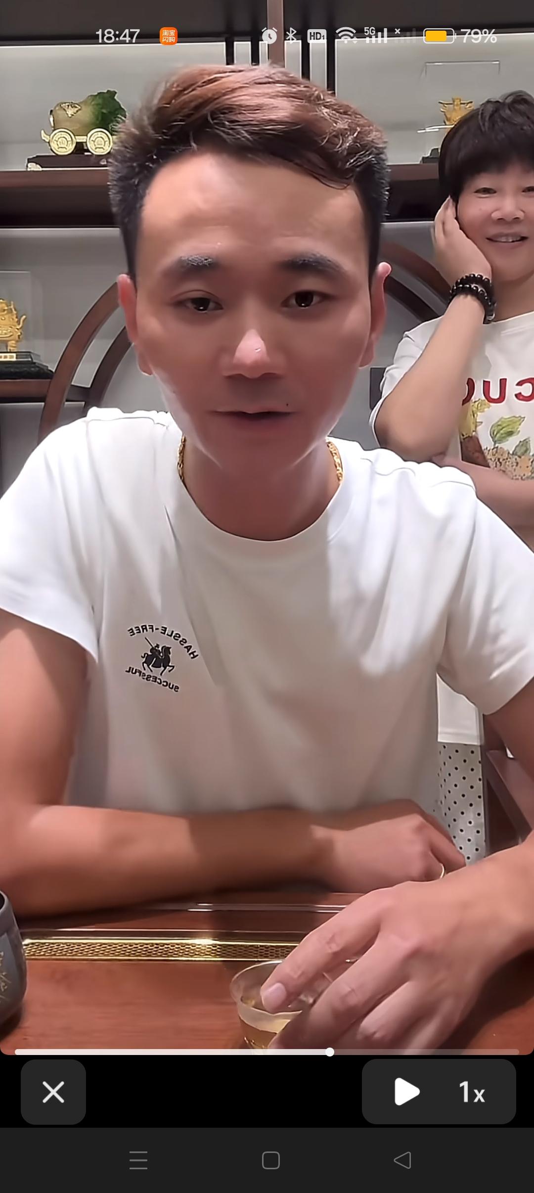 怀远说：我砀山的土地我必须保住，那是养父母给我留下的，谁也捞不着！没有任何人能得