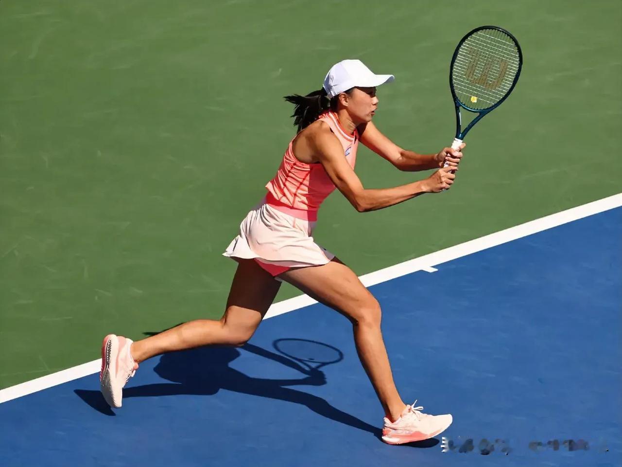 在北京时间3月7日早晨刚刚结束的一场WTA1000印第安维尔斯站女子单打第一轮的