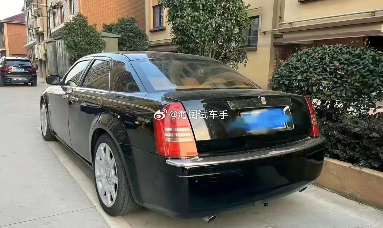 这个版本的劳斯莱斯现在还有吗？？？海阔试车超话