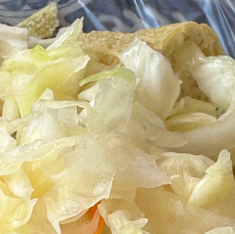 每日一餐分享吃到好吃的臭豆腐😋，好久沒吃了，醬汁偏甜，還是喜歡💕 