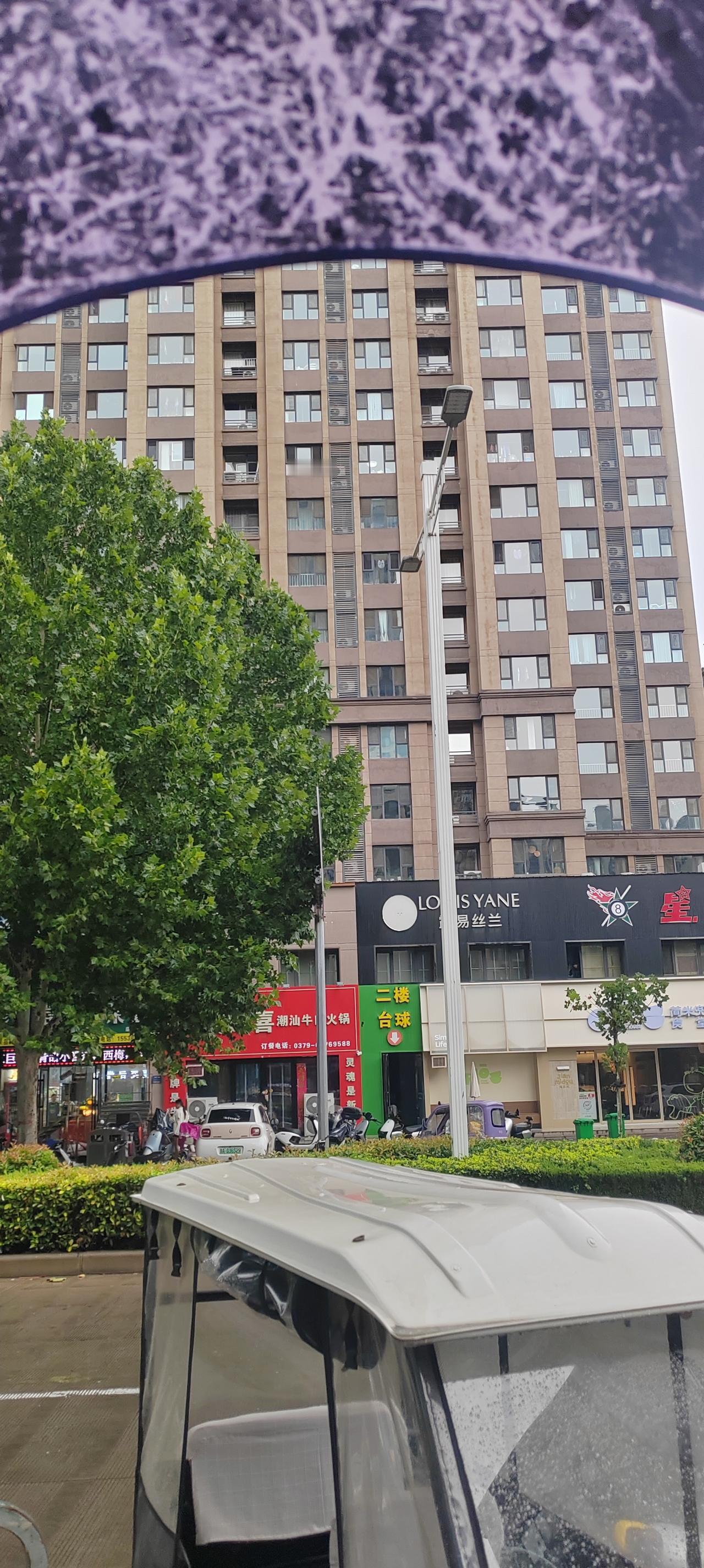 咋天去河堤时，遇到一个初二的女孩，她说：老师，快开学吧，我真受不了俺妈在家整天唠