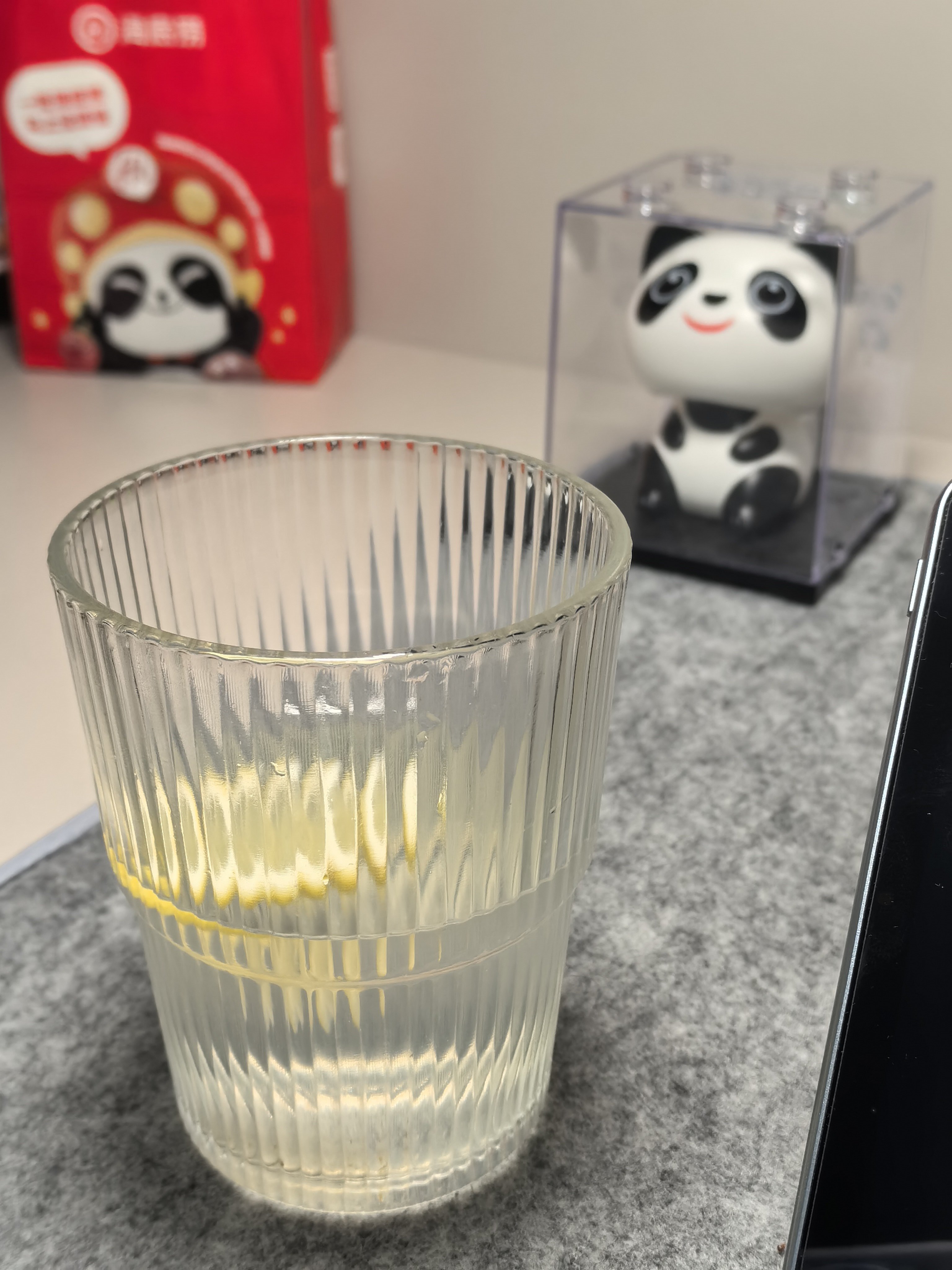 高考结束了我开始备战高考了学渣看板书像是过生日