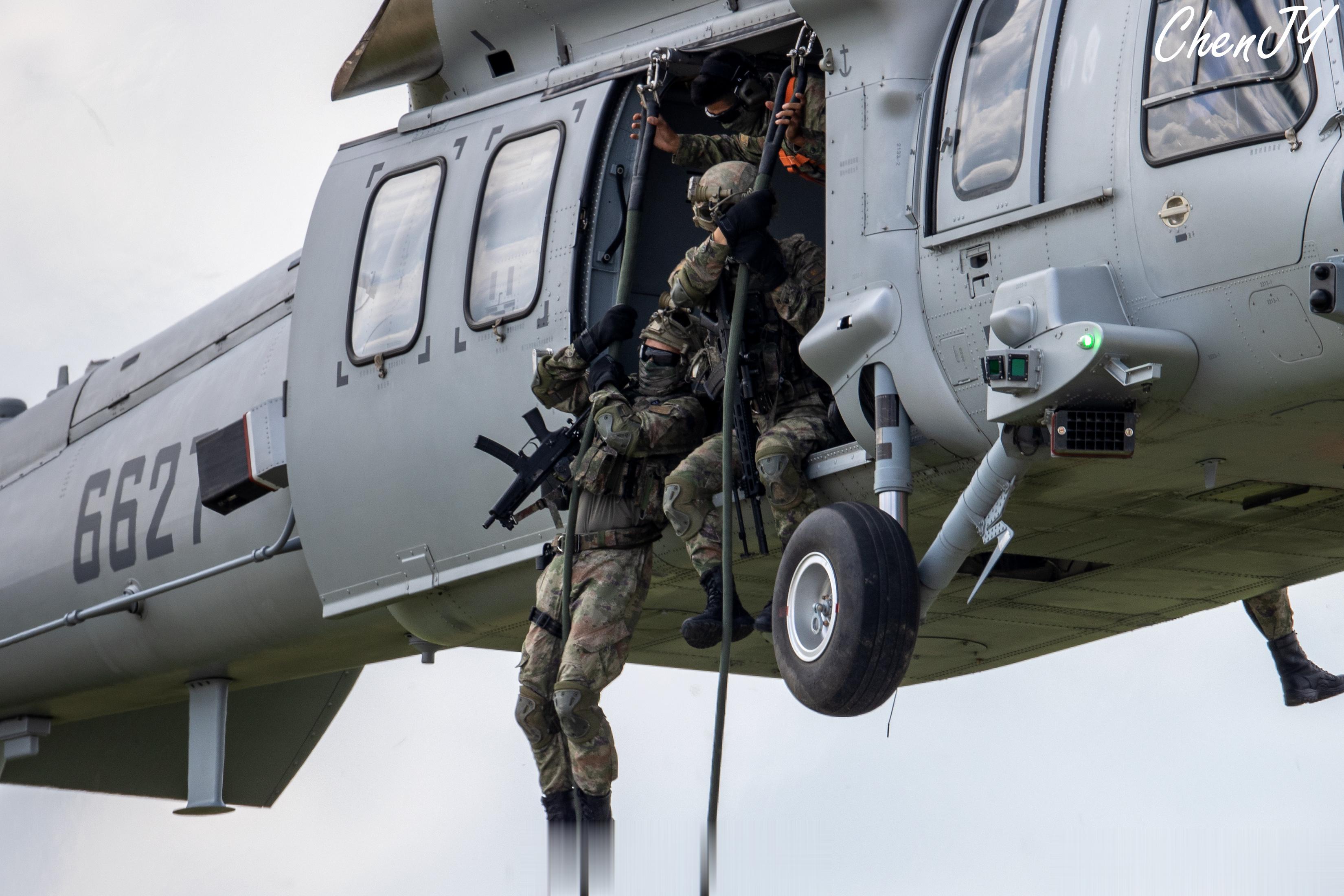 2023长春航空展已经结束了，今年的最大亮点之一应该就是直-20KA直升机+空突