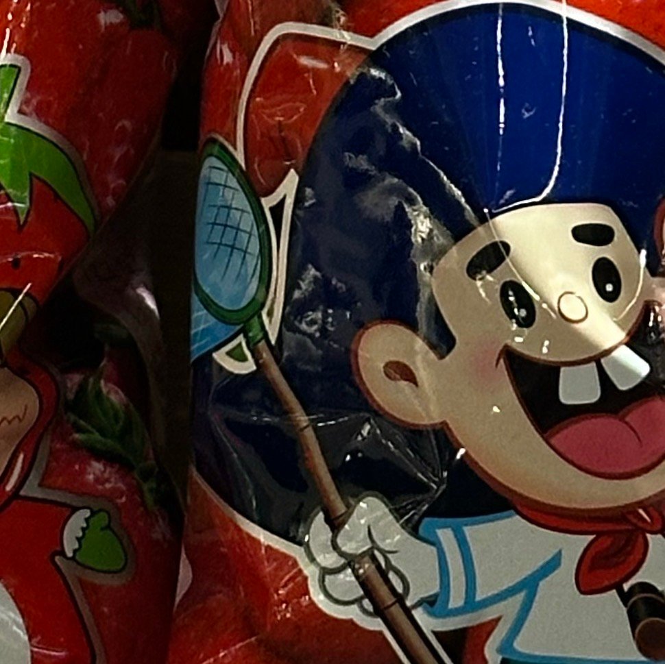 说到草莓，昨天看到的草莓乖乖，但看看他的架前，蒜了，拍张照就好 