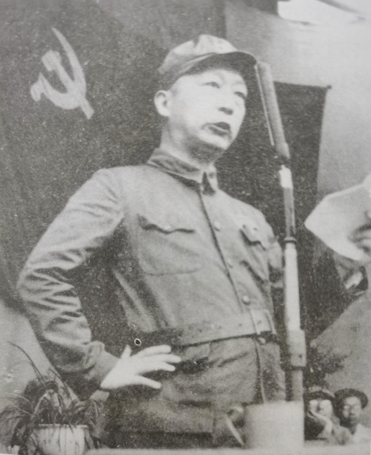 聂荣臻为什么能评元帅？1937年对他来说，是一个很关键的年份。八路军成立，聂荣臻