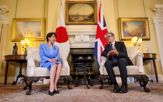 英国不支持，日本失望。当地时间6月14日，高市早苗离开了英国，前往意大利出访。