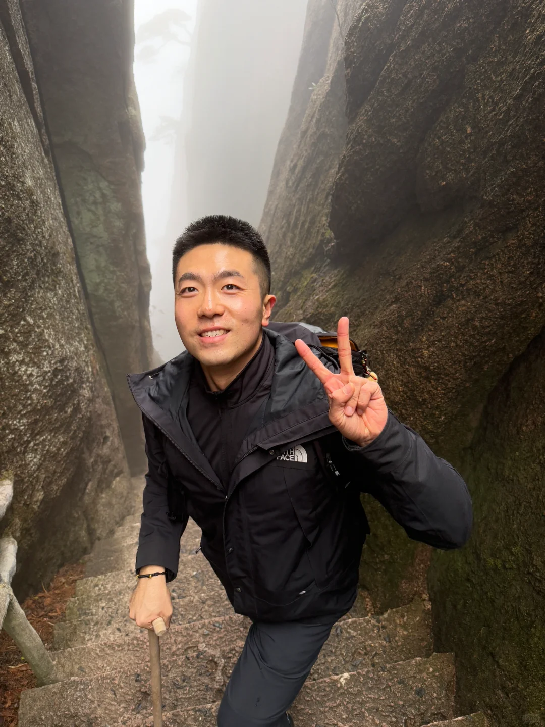 打卡天都峰