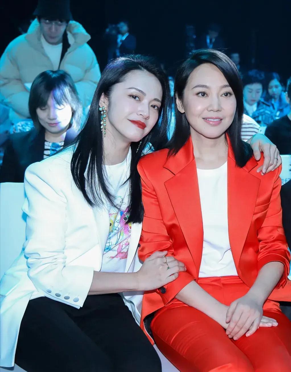 当年，姚晨给儿子办百日宴，她提前一个星期通知好友闫妮，没想到闫妮却没来。姚晨给闫