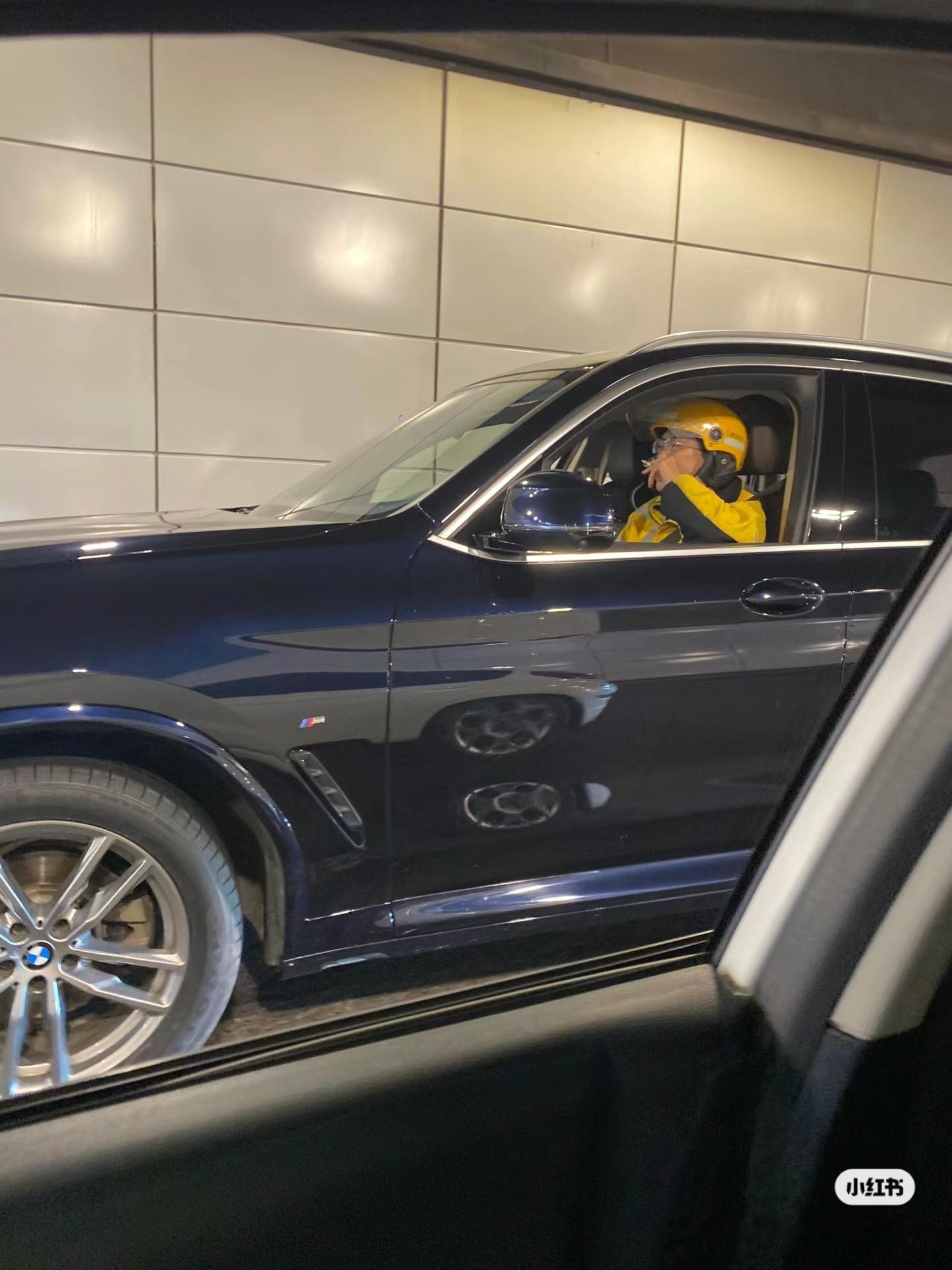 #SUV[超话]#哥送的是寂寞 ​​​