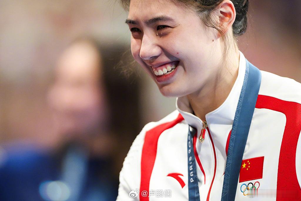 季后赛有场赛后新疆队被抽检球员是于德豪，我记得比赛结束十点左右他就和队医去检测中