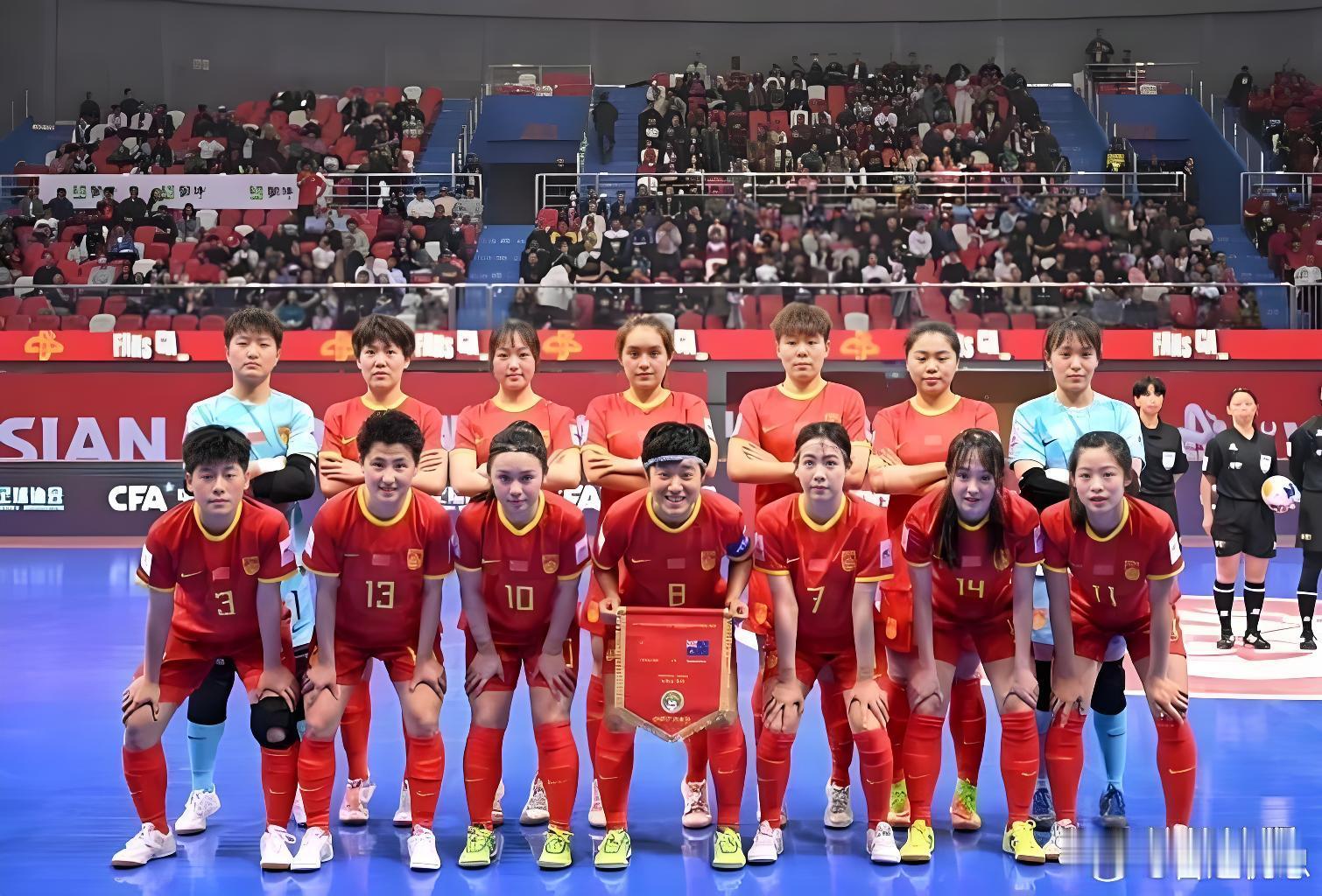 女足队长回应中国女足5比1开门红姐妹们看了没！中国女足一上来就5比1，直接把对手