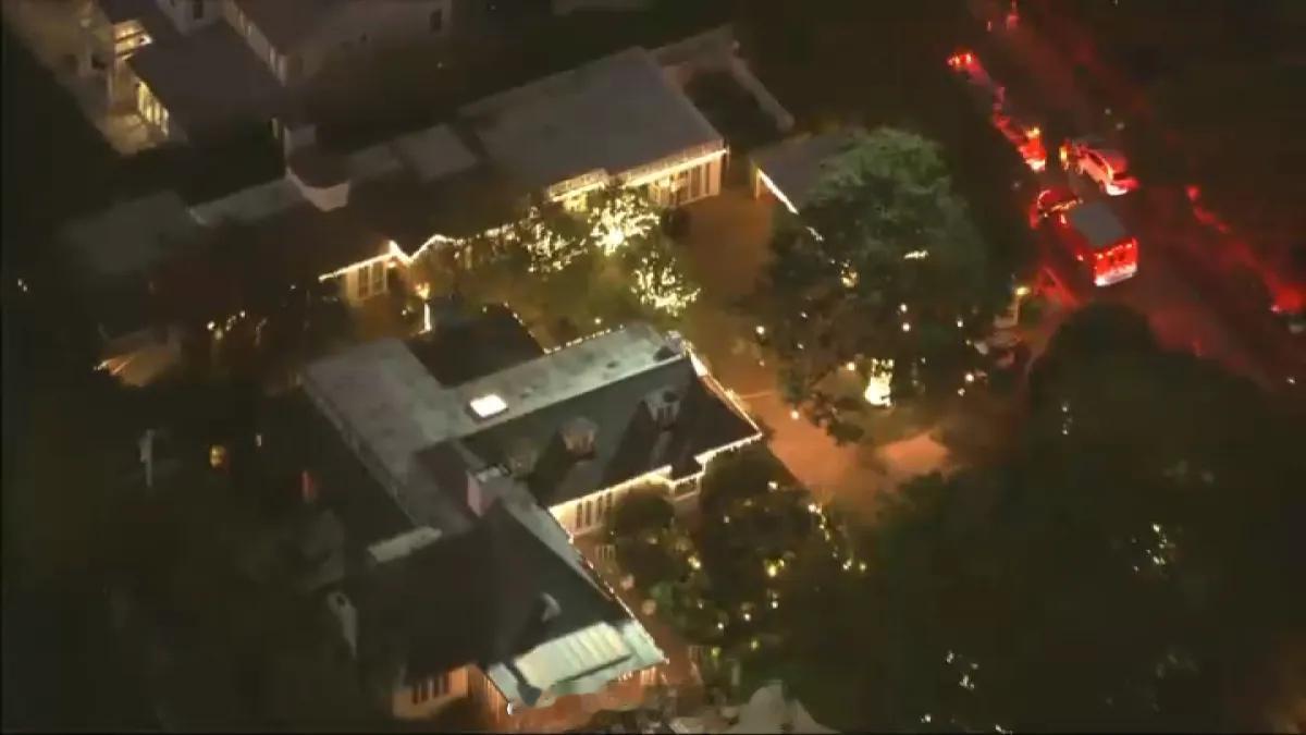 美国西部时间周日下午3点半左右，导演兼演员Rob Reiner名下的一处位于Br