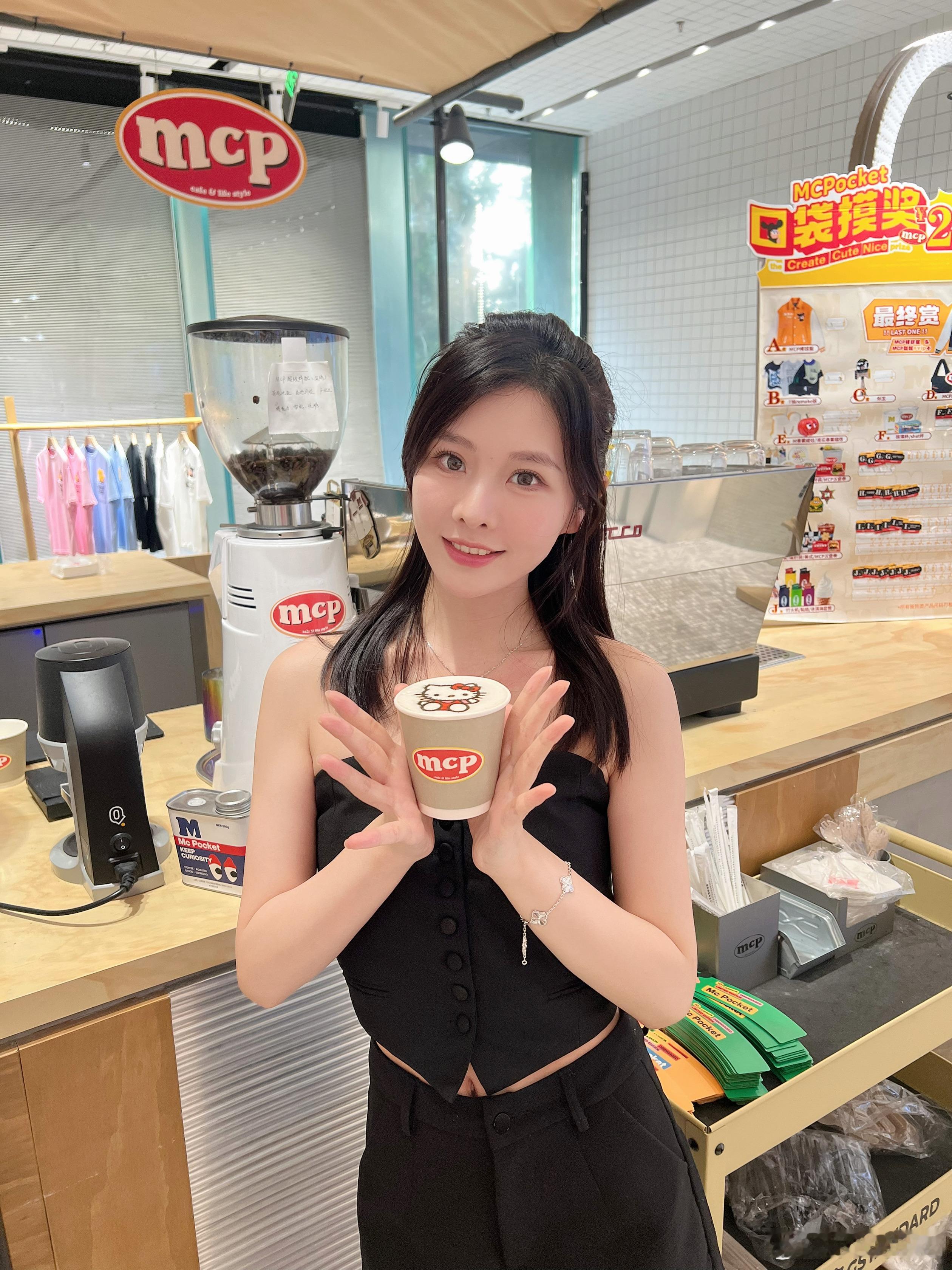 最近近🧩 ​​​