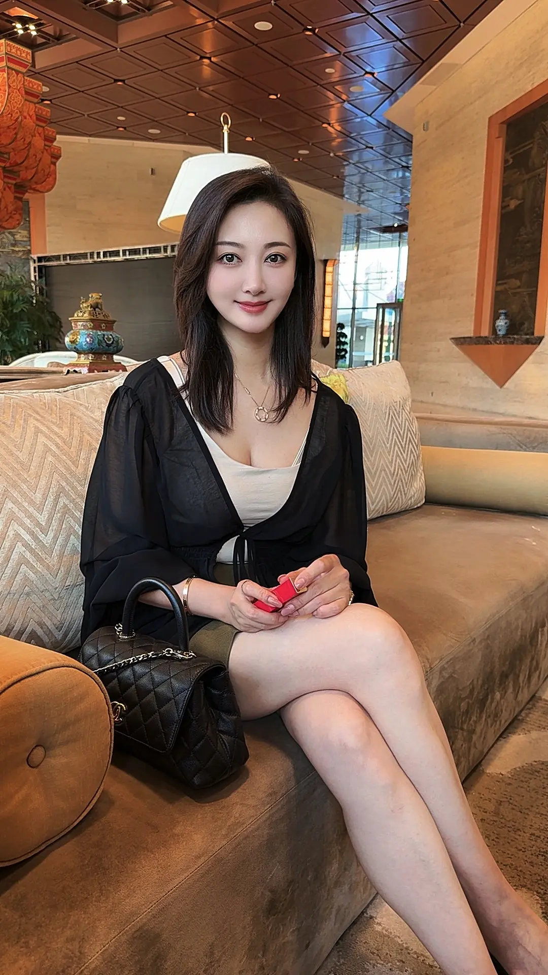 无论岁月赠予我们什么  都要一如既往的深情相待 人生百味  随意就好