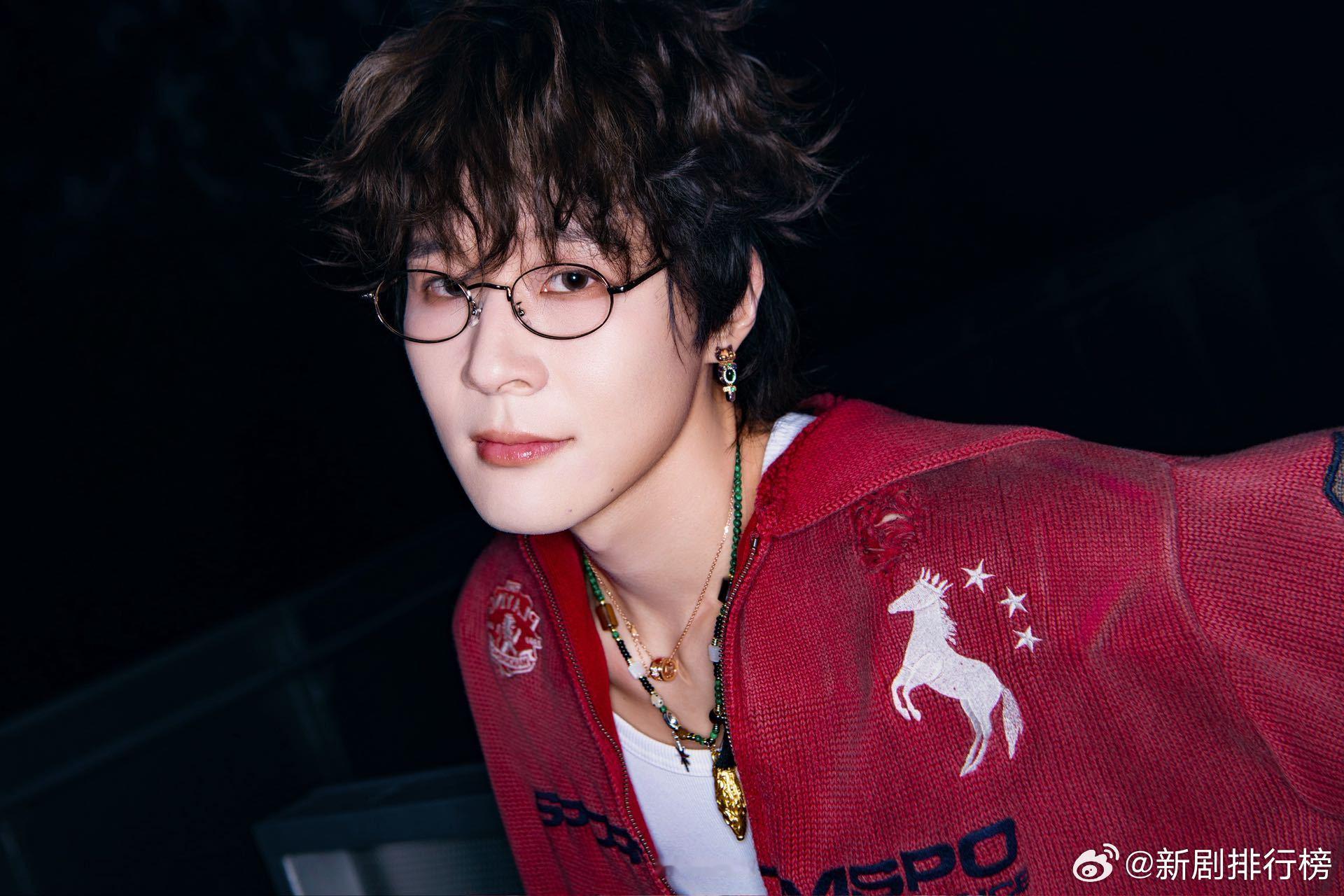 早安新歌MV戏瘾犯了原本以为只是简单的歌曲影像，没想到全程剧情感拉满，早安戏瘾大