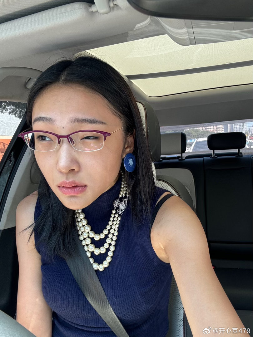堵车的时候人想上厕所怎么办