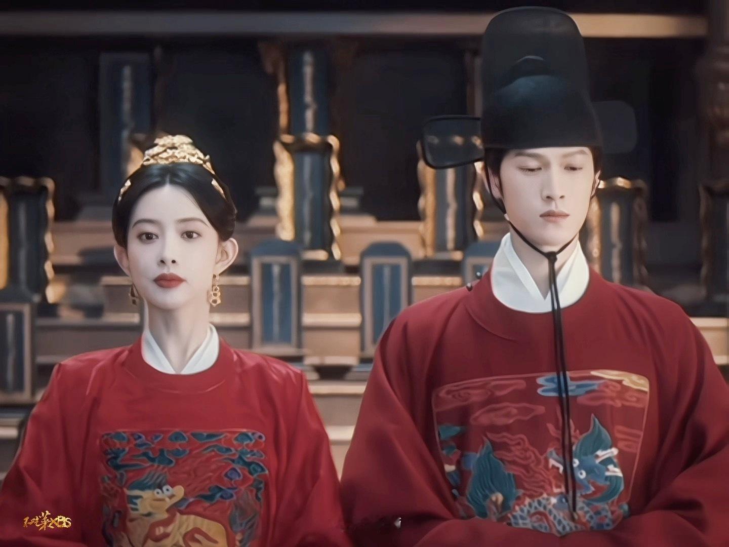 “这夫妻俩，往后可没咱们好日子过了。 ”（你们知道就好[吹风车] 
