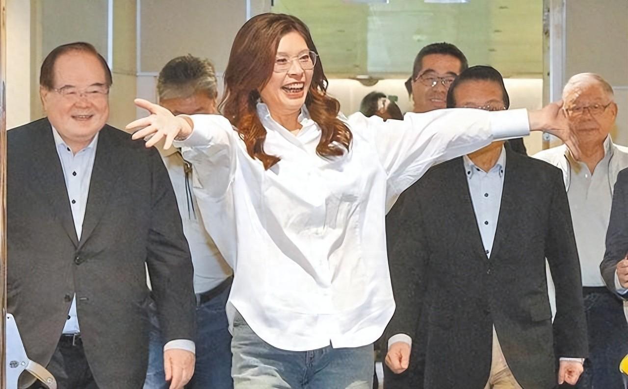 ·郑丽文押注访美之行，临行前抛出两岸新路线，却未获得美方认可终究落空

最近郑丽