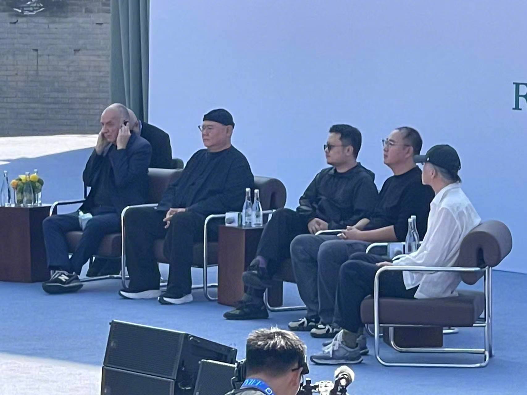 今日平遥国际电影展大师班，贾樟柯问三位获奖导演：通过国际交流，对自己的电影创作有