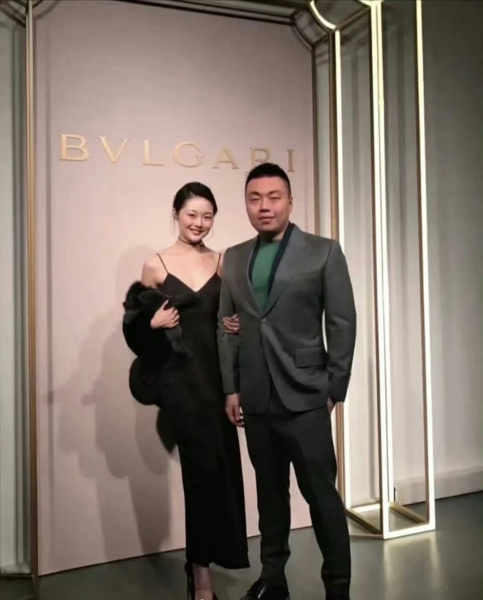 林瀚 晚晚是非常善良美好的人林瀚说晚晚是非常善良美好的人，两个人还挺浪漫你别说 