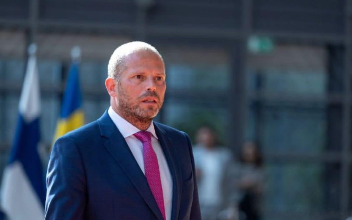 比利時國防部長 Theo Francken 宣布，比利時將於今年向烏克蘭移交7架
