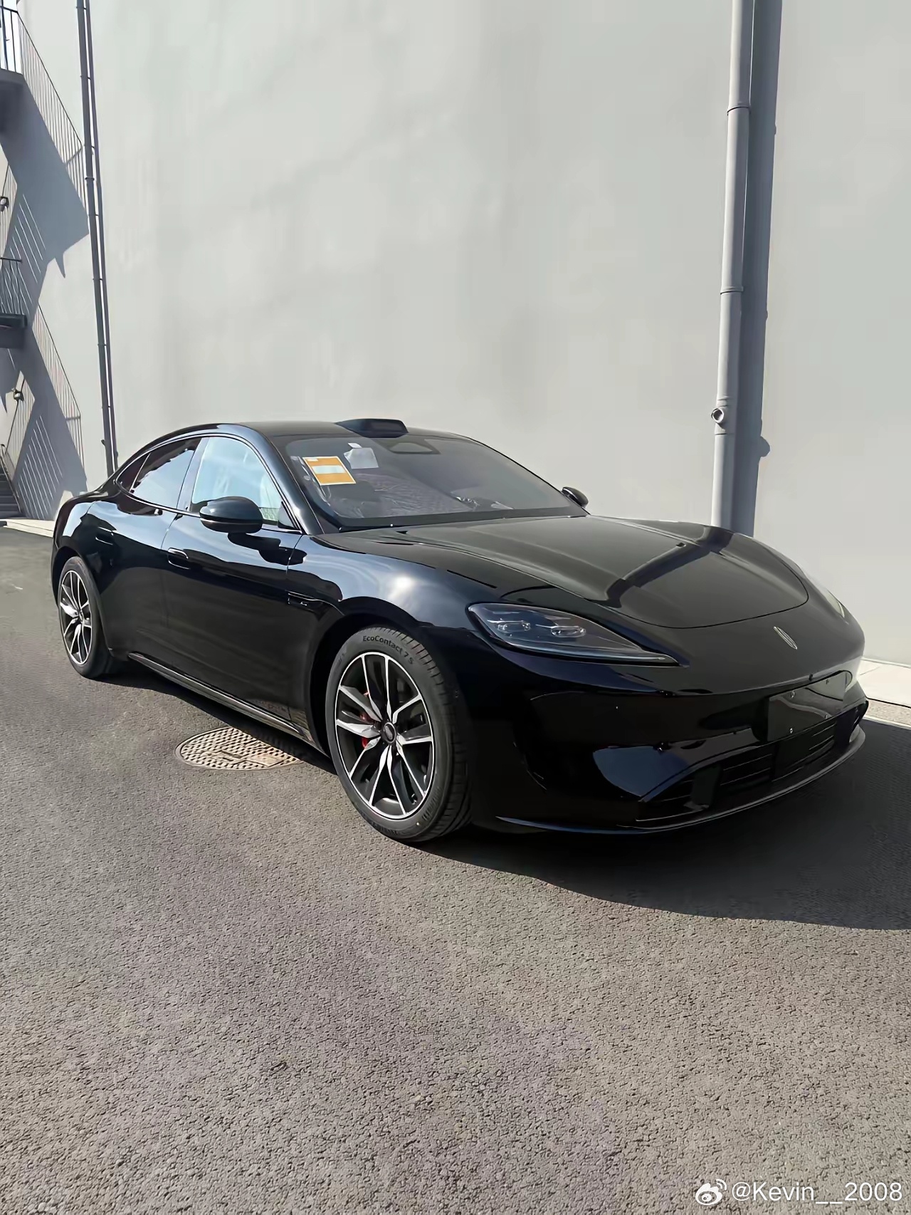 单论设计，尚界Z7和小米SU7你会选哪个？ 