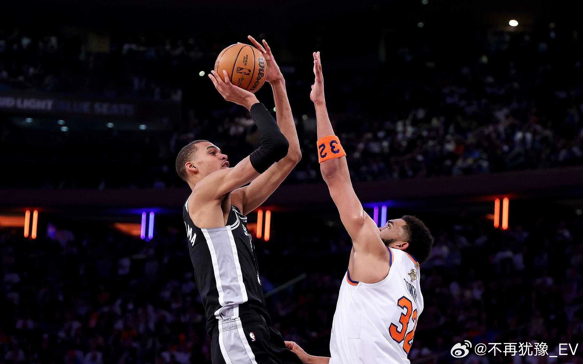 NBA总决赛尼克斯NBA总冠军尼克斯VS马刺尼克斯太韧了，落后29分都能硬生生扳