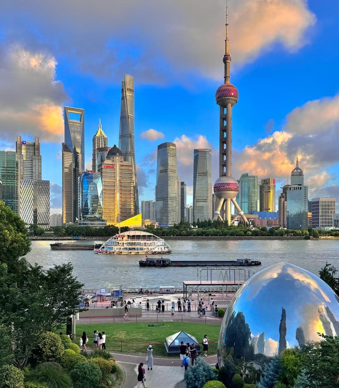 已经是了，按照购买力平价统计，中国PPP高达35万亿美元，美国只有24万亿美元，
