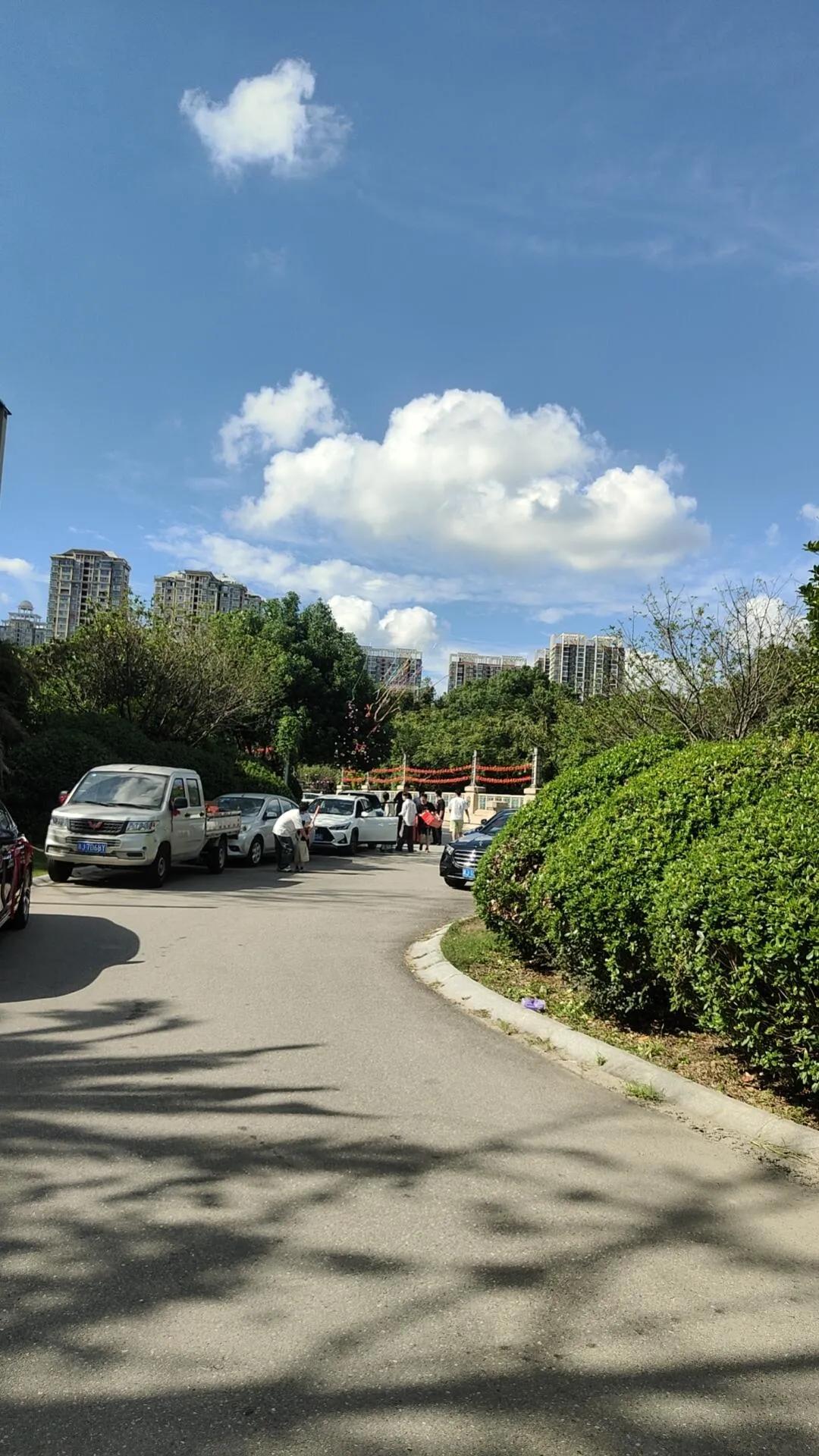 老公筷子一放就出去跑步，3个多小时依依不舍回家，永远回不来该多好