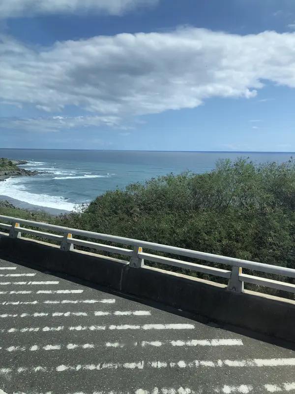 台湾暴雪封山！一车人被困悬崖边，竟因8块麻薯捡回性命
 
家人们敢信吗？台湾玉山