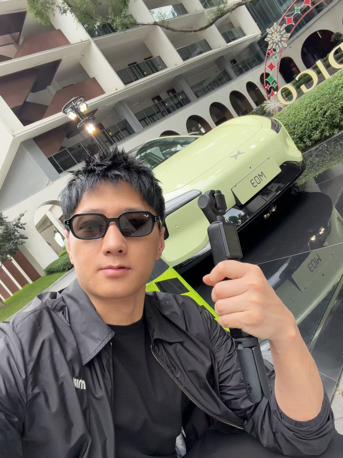 小鹏活动美女真多，我是小鹏KOL，我纯粹喜欢小鹏，而不是因为活动现在美女多，谢谢