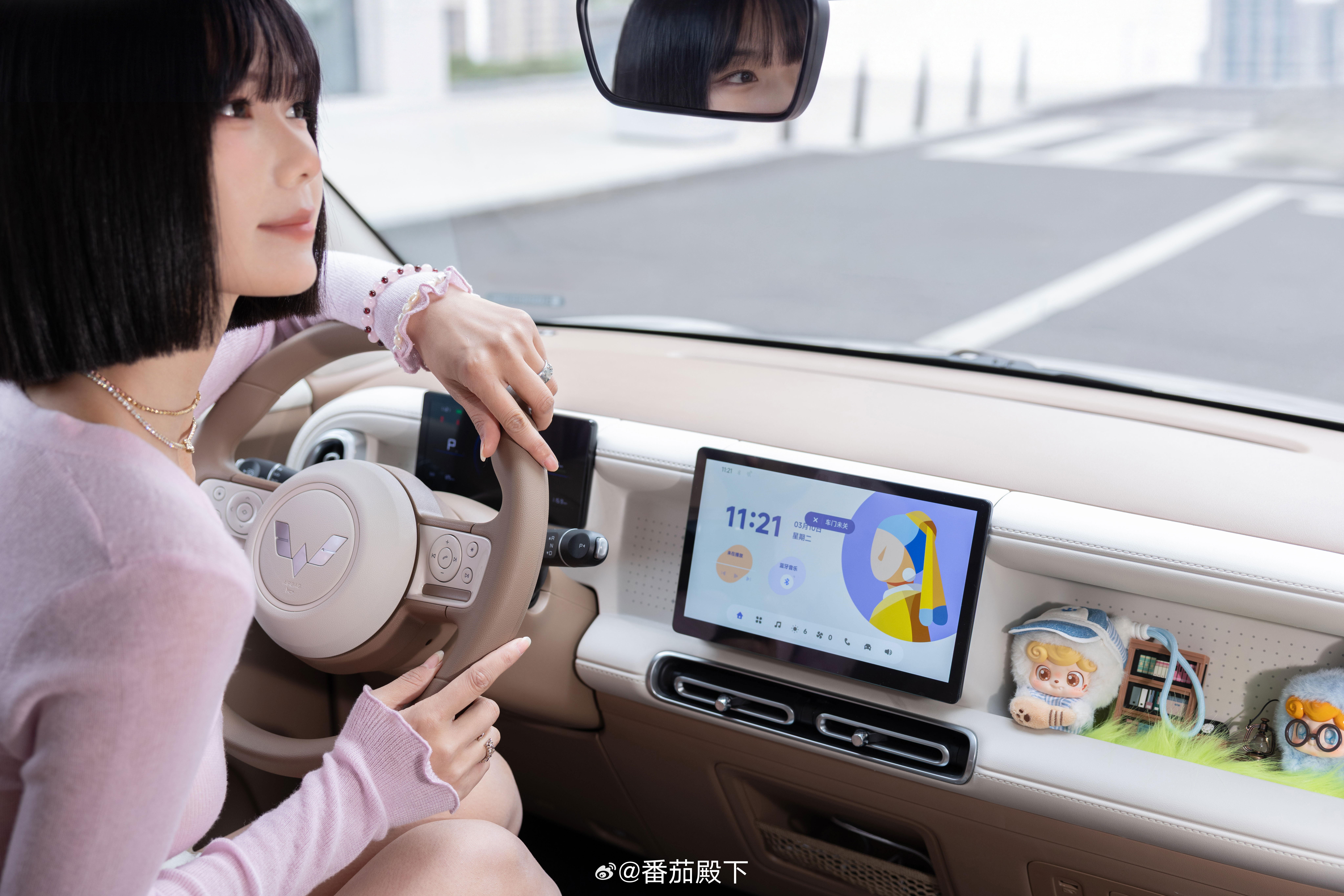 第五代宏光MINIEV这个UI设计非常的firefly……