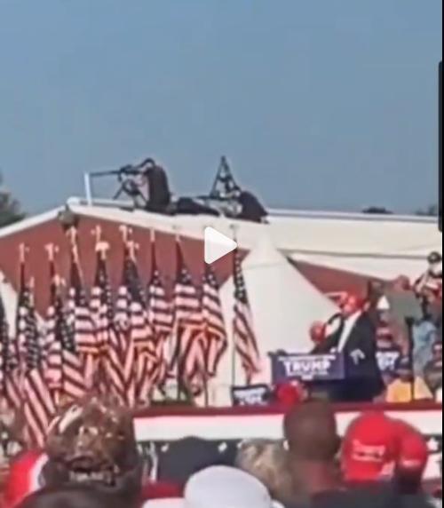 #特朗普遭遇枪击# 被好莱坞大片神话了许多年的美国特勤局，其实也是个草台班子：枪