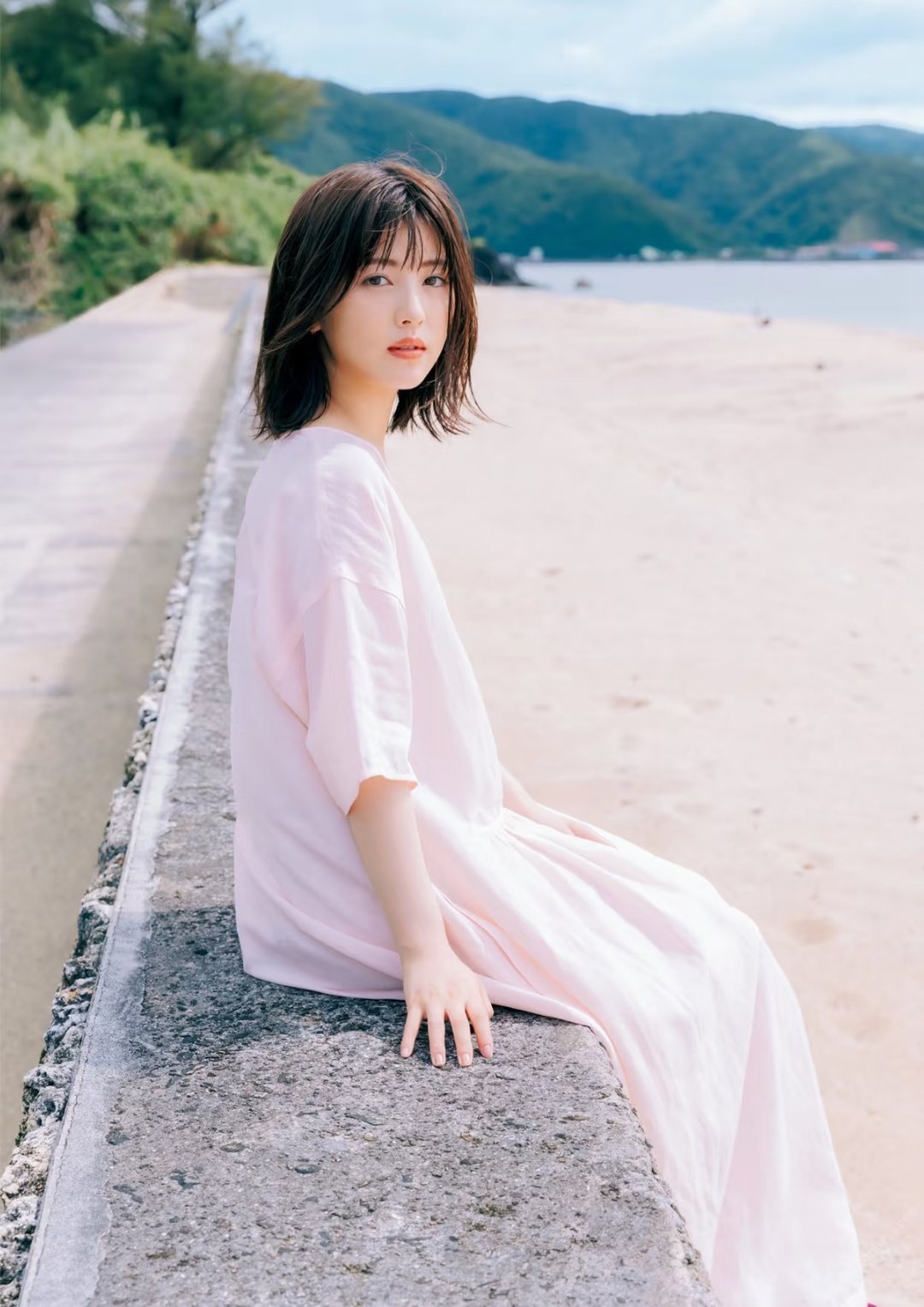日娱新闻滨边美波 滨边美波 写真集《20》 