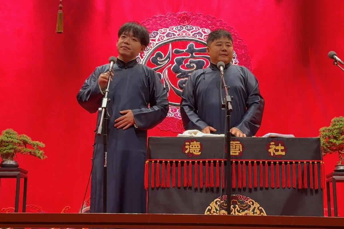 孙九芳来到九队后的成长，是肉眼可见的！与刘鹤安搭档后，孙九芳的事业更加稳重，舞台